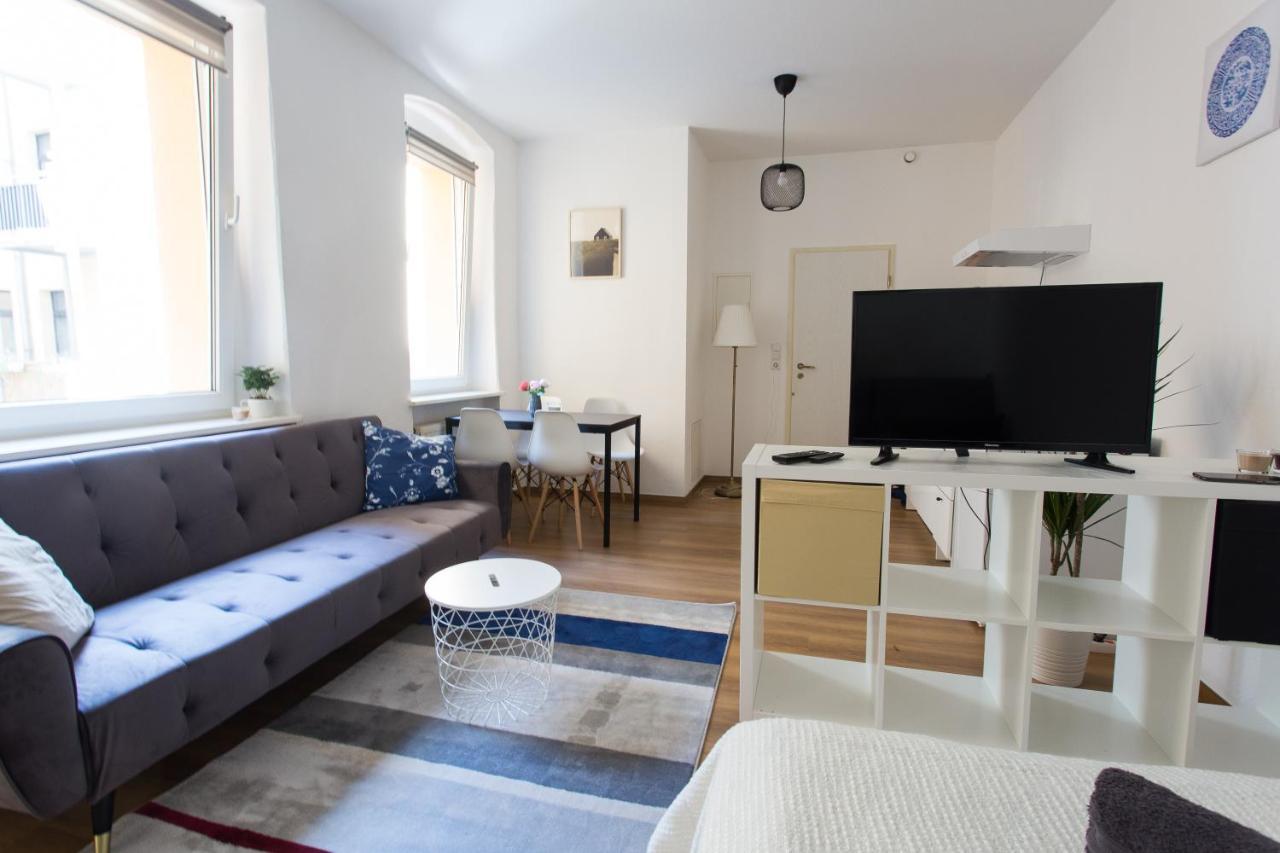 Fullhouse - Halle - T28 - Hawk Apartment Екстер'єр фото